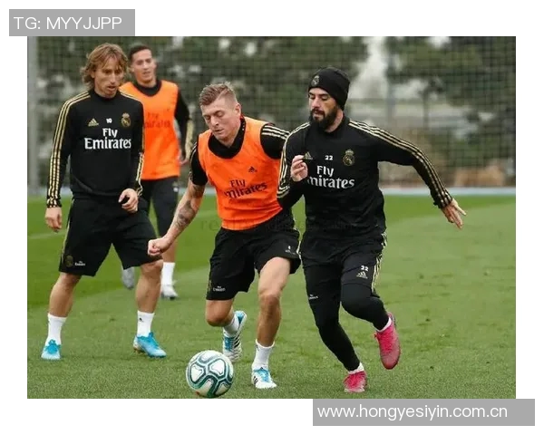 网球大满贯焦点战深度解析：明星对决与战术博弈的背后玄机